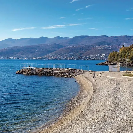 Stunning In With Kitchen Apartment Rijeka